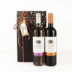 Cadeaupakket-2-flessen-rose-en-rode-wijn-1662553595.jpg